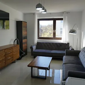  Apartment Alster - Saniertes Und Möbliertes Mit Bad Und Küche