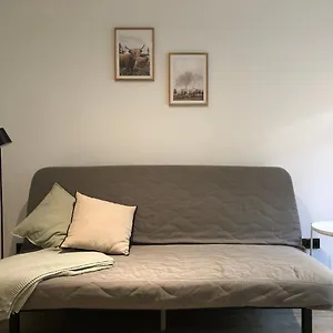  Apartment Bezaubernde Gästesuite Mit Terrasse Im Hinterhof